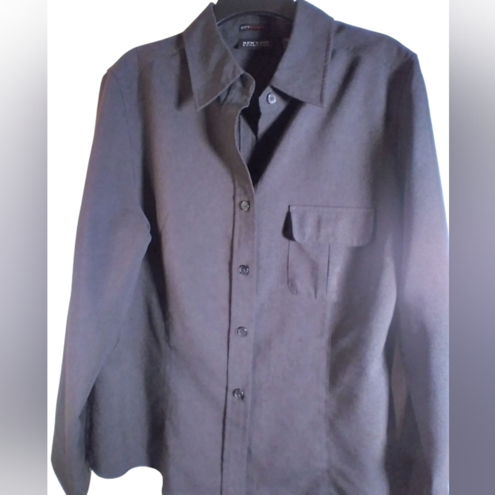 New York & Co Womens  Charcoal Button-Up Shirt Left Pocket City Stretch Size XL